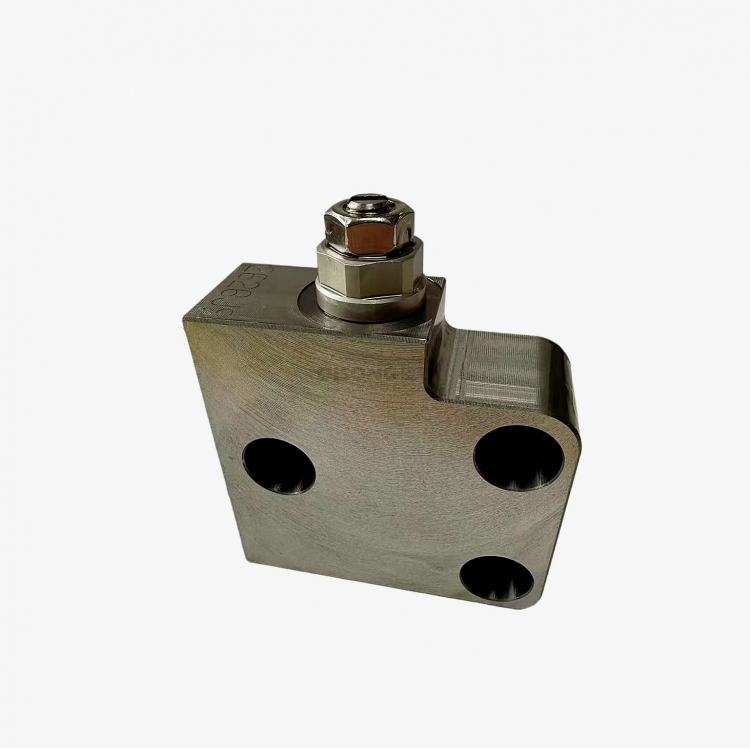 Factory direct sales PC210-11 Excavator pressure reducing valve safety valve 723-40-73600 PC210LC-11 VALVE ASS