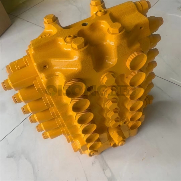 Komatsu PC120-6 Excavator hydraulic main control valve 120-6 VALVE ASS'Y 723-37-12400/723-37-10400